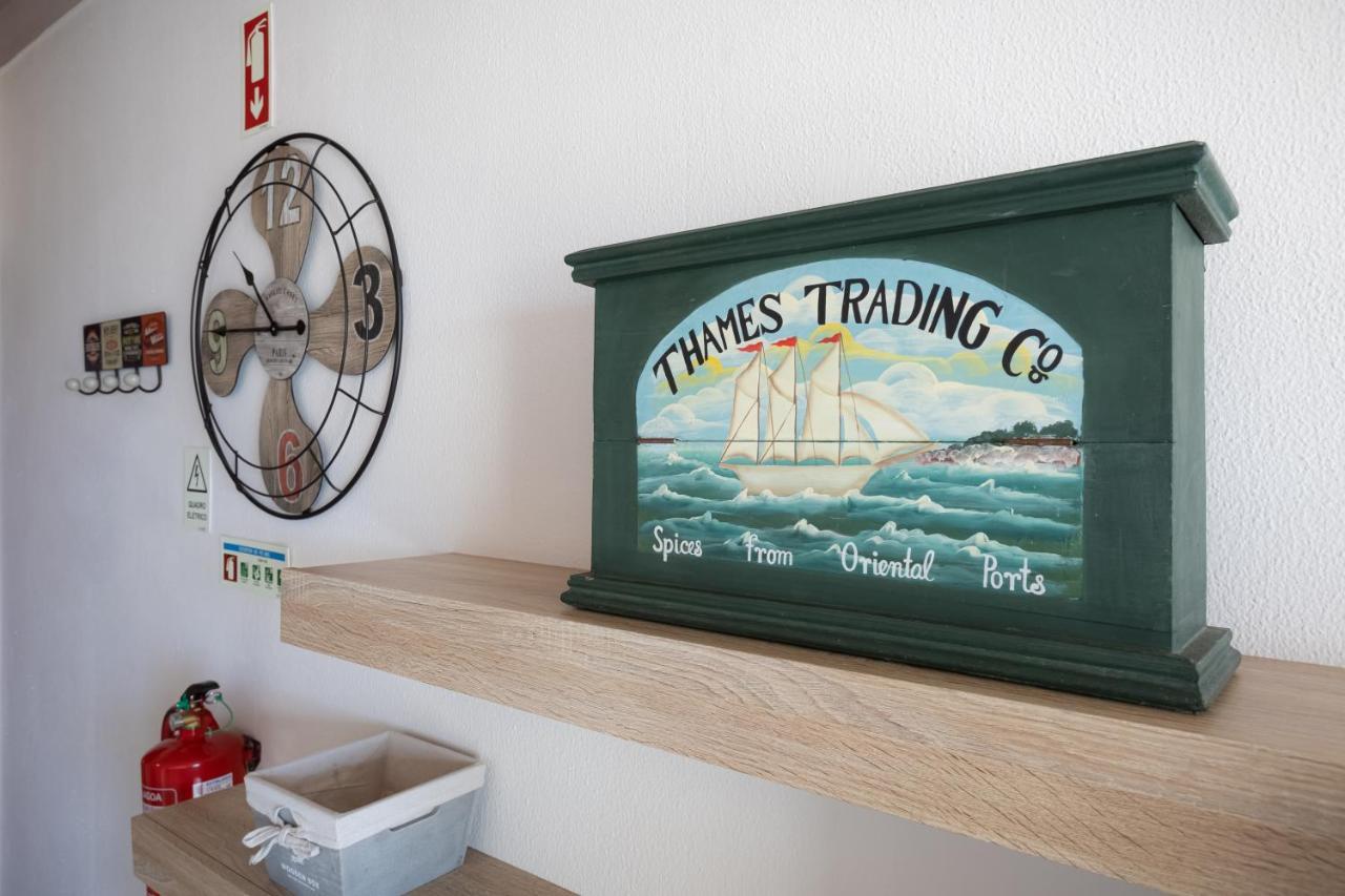 Max Crib - Seafront 2 Bedroom Apart With Ac And Private Parking In Armação de Pêra Zewnętrze zdjęcie